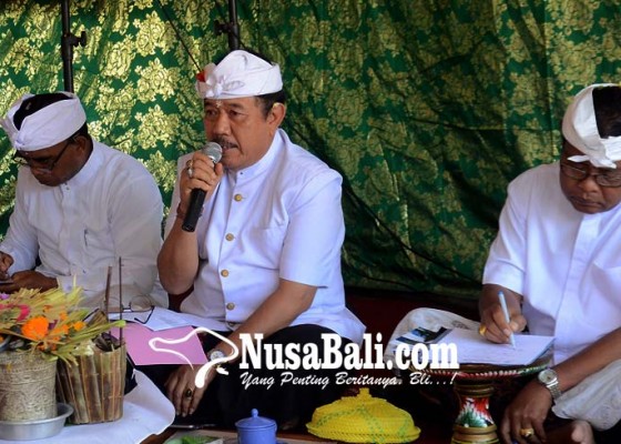 Nusabali.com - wagub-pimpin-paruman-di-pura-ulun-danu-batur