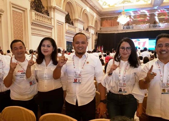 Nusabali.com - tim-jokowi-maruf-di-briefing-di-surabaya