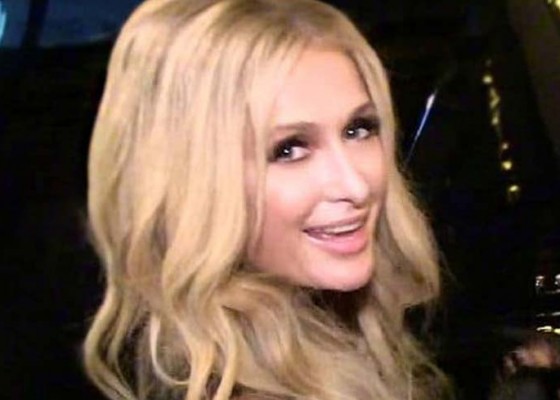 Nusabali.com - paris-hilton-rebutan-cincin-tunangan