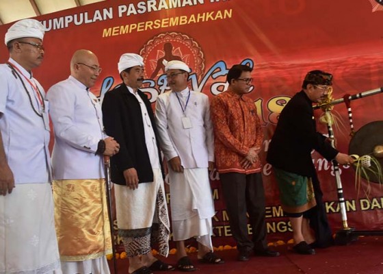 Nusabali.com - pasraman-diharapkan-bentuk-sekolah-hindu