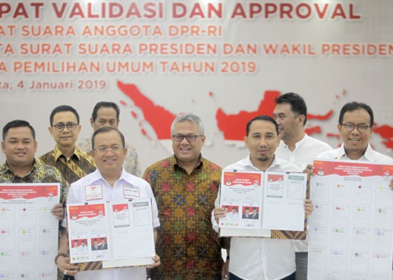 Nusabali.com - timses-jokowi-dan-prabowo-teken-validasi-surat-suara