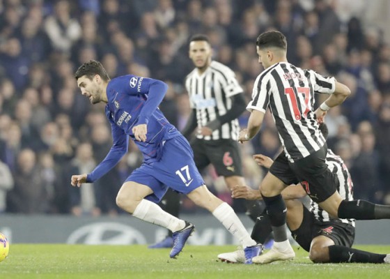 Nusabali.com - chelsea-menang-sarri-gusar