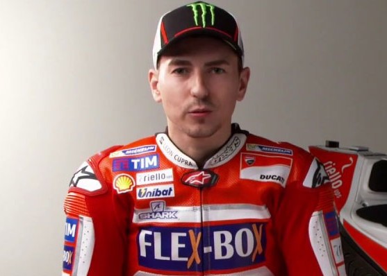 Nusabali.com - lorenzo-peringatkan-marquez