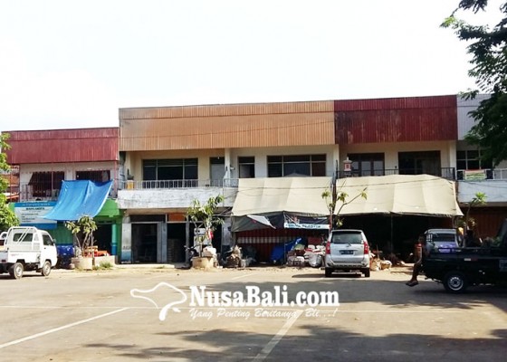 Nusabali.com - awal-april-pedagang-pindah-ke-terminal