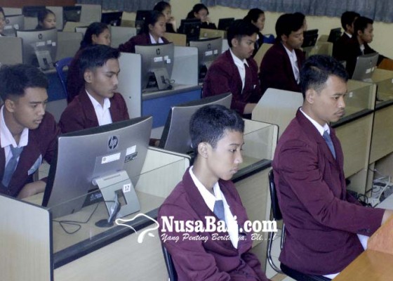 Nusabali.com - unbk-di-sekolah-tetangga-bebani-psikis-siswa