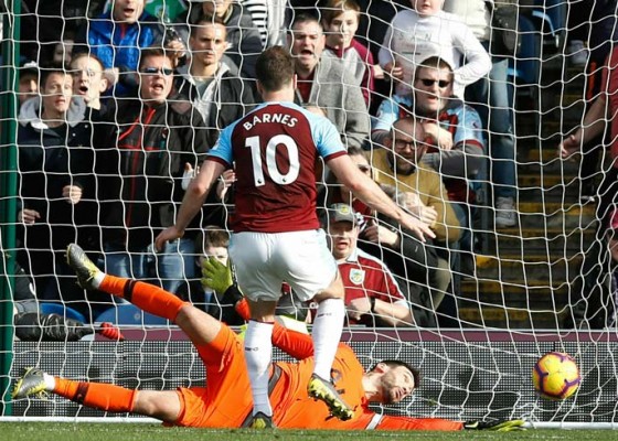 Nusabali.com - spurs-kalah-di-markas-burnley