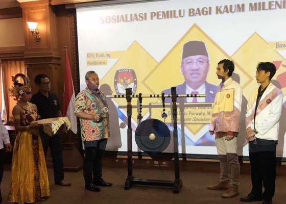 Nusabali.com - parwata-harapkan-pemuda-tak-alergi-untuk-berpolitik