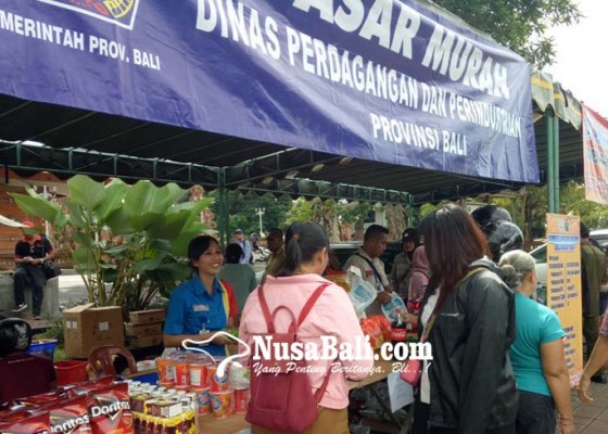 Nusabali.com - pasar-murah-beras-100-sak-ludes-dalam-sejam