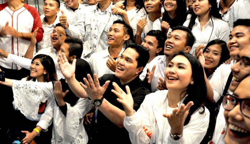 www.nusabali.com-erick-thohir-milenial-makin-yakin-ke-jokowi