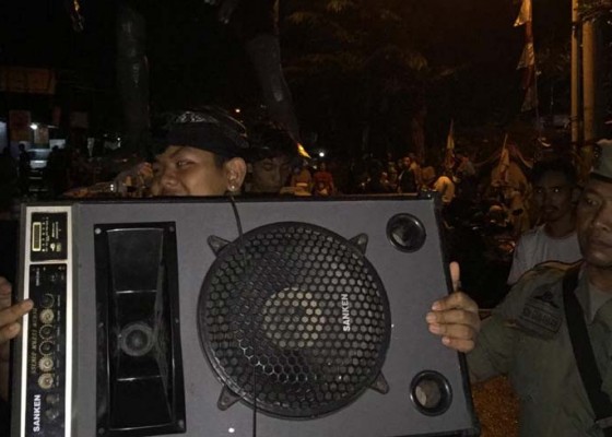 Nusabali.com - satpol-pp-tindak-ogoh-ogoh-yang-pakai-soundsystem