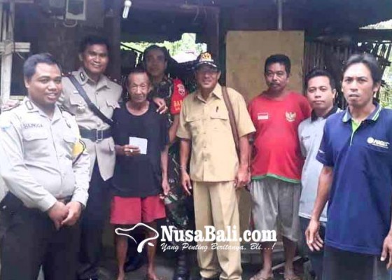 Nusabali.com - polsek-manggis-bantu-penyandang-disabilitas-di-abian-canang