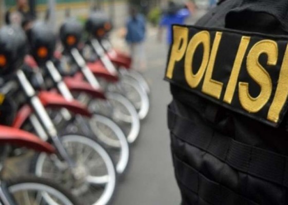 Nusabali.com - polres-tabanan-gelar-apel-pergeseran-pasukan