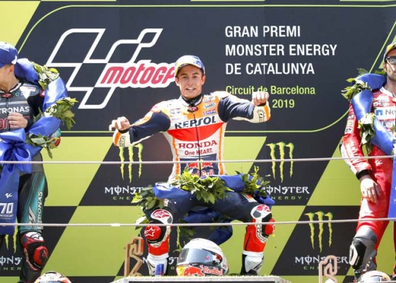 Nusabali.com - marquez-juara-motogp-catalunya