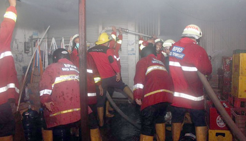 www.nusabali.com-toko-sembako-ludes-terbakar