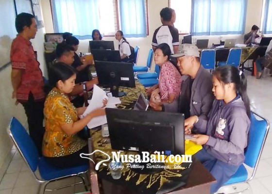 Nusabali.com - sman-8-denpasar-hanya-tambah-36-siswa