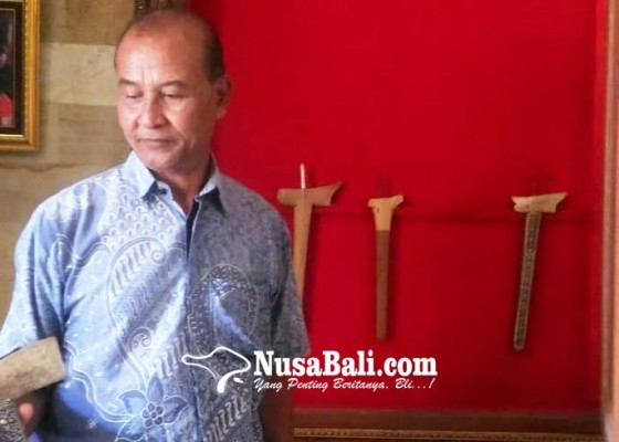 Nusabali.com - perajin-keris-asal-banjar-pande-meninggal