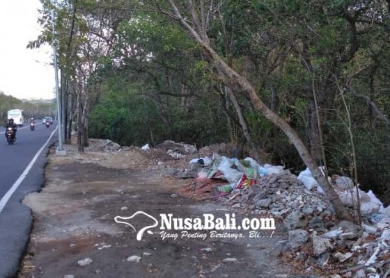 Nusabali.com - pembuang-sampah-kembali-berulah-di-hutan-mangrove