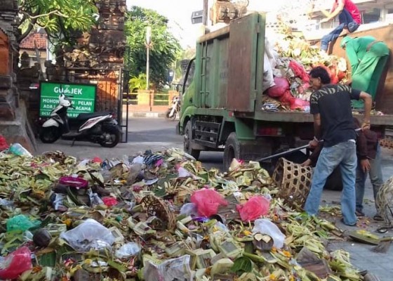 Nusabali.com - hari-raya-sampah-meningkat-40-persen