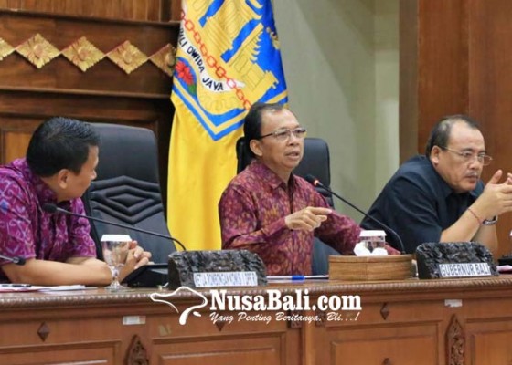 Nusabali.com - bali-ajukan-dinas-pemajuan-desa-adat