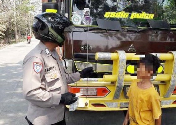 Nusabali.com - nyopir-truk-bocah-15-tahun-ditilang-polisi