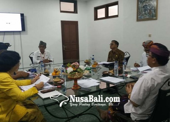 Nusabali.com - peserta-lelang-jabatan-deg-degan