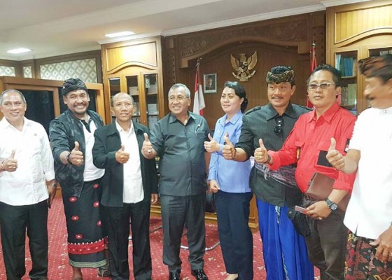 Nusabali.com - phdi-badung-gelar-audiensi-ke-dprd