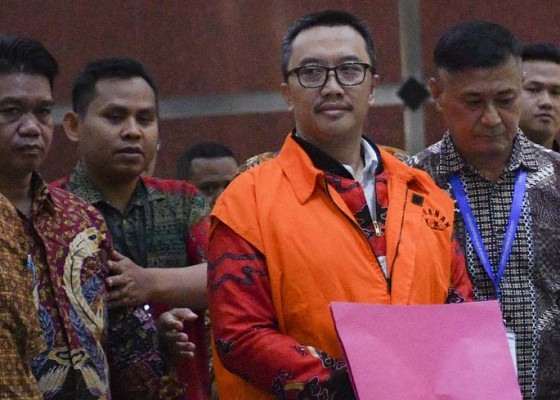 Nusabali.com - ditahan-kpk-mantan-menpora-ngaku-sudah-takdir