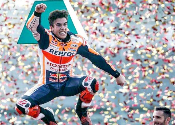 Nusabali.com - honda-perpanjang-kontrak-marc-marquez