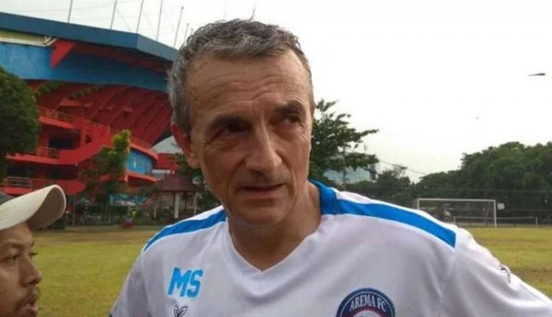 www.nusabali.com-arema-diterjang-badak-lampung