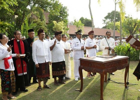 Nusabali.com - pejabat-di-gianyar-gagap-teknologi