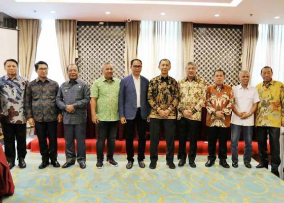 Nusabali.com - bahas-rdtr-kecamatan-kuta-dan-kuta-utara-tahun-2019-2039