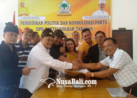 Nusabali.com - ngurah-panji-ambil-formulir-cabup-di-golkar-tabanan