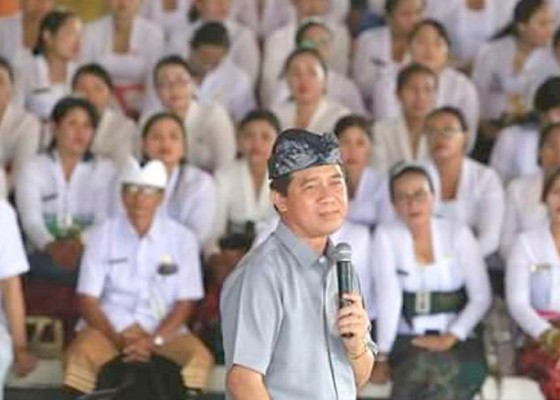 Nusabali.com - bupati-suwirta-minta-guru-berinovasi