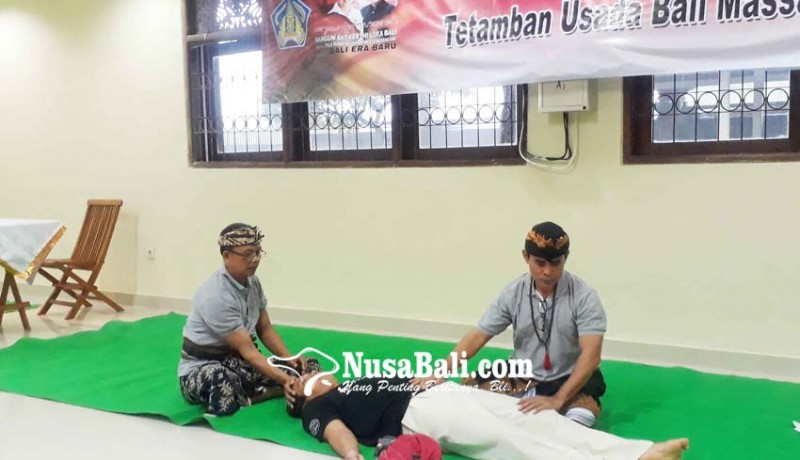 www.nusabali.com-layanan-pengobatan-tradisional-warnai-bulan-bahasa-bali-2020