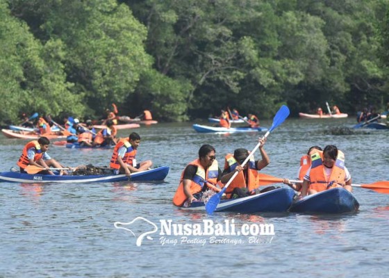 Nusabali.com - susur-mangrove-kumpulkan-17-ton-sampah