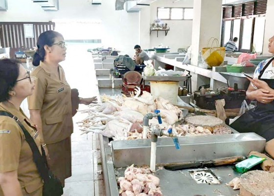 Nusabali.com - harga-daging-babi-di-badung-relatif-stabil