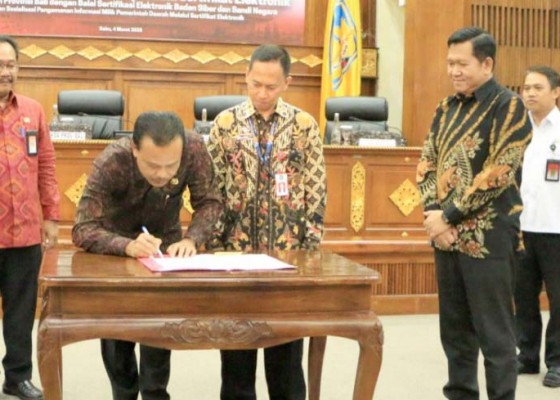 Nusabali.com - pemprov-bali-komit-wujudkan-e-government-menuju-bali-smart-island