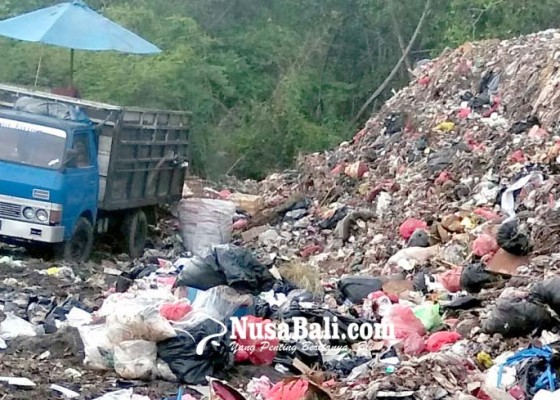 Nusabali.com - dinas-lhk-mulai-evakuasi-sampah-di-tps-tuban-ke-suwung