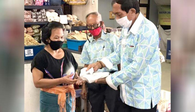 www.nusabali.com-tanpa-masker-dilarang-masuk-pasar-badung