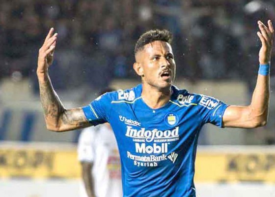 Nusabali.com - bawa-surat-sembuh-striker-persib-siap-terbang-ke-brasil