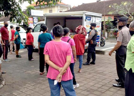 Nusabali.com - badung-gelar-operasi-pasar-di-6-kecamatan