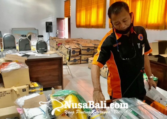 Nusabali.com - desa-dan-kelurahan-di-buleleng-dapat-jatah-5-set-apd