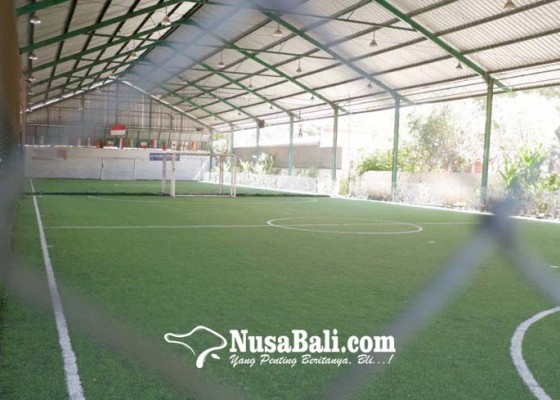 Nusabali.com - menuju-new-normal-beberapa-lapangan-futsal-mulai-buka-kembali