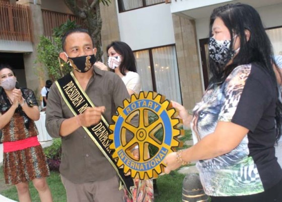 Nusabali.com - mantan-bendesa-kedewatan-jabat-presiden-rotary-club-bali-denpasar