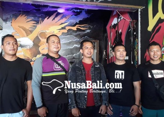 Nusabali.com - gkb-hadir-dengan-single-tuah-buat-adi