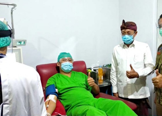 Nusabali.com - gelar-donor-plasma-konvalensen-perdana-untuk-terapi-pasien-corona