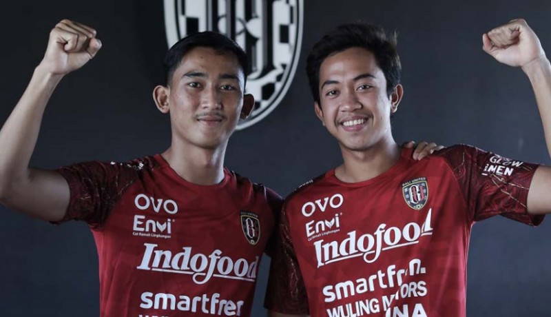 www.nusabali.com-bali-united-kembali-naikkan-status-pemain-putra-daerah