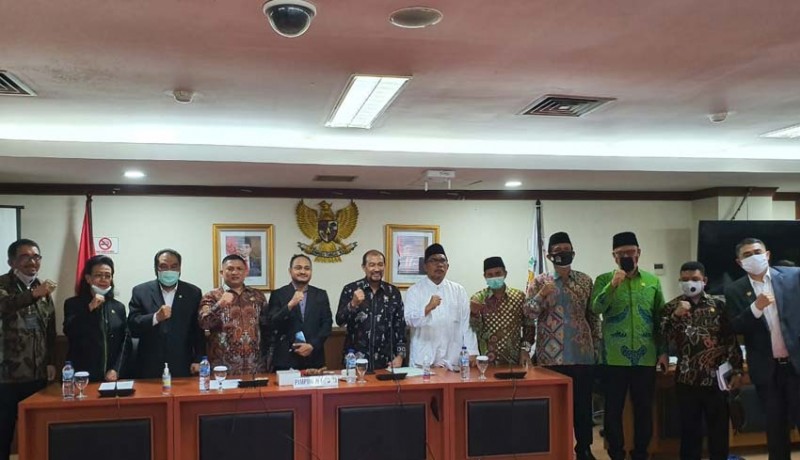 www.nusabali.com-arya-wedakarna-masuk-pimpinan-kelompok-dpd-di-mpr-ri-kembali