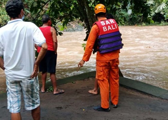 Nusabali.com - pemancing-hilang-di-sungai-sengguan-mengwi