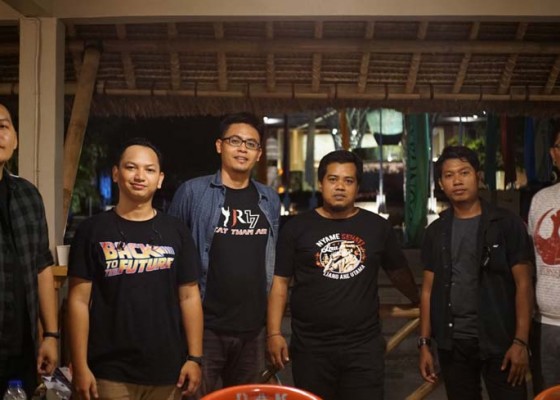 Nusabali.com - jr17-rilis-single-keluarga-krama-bali